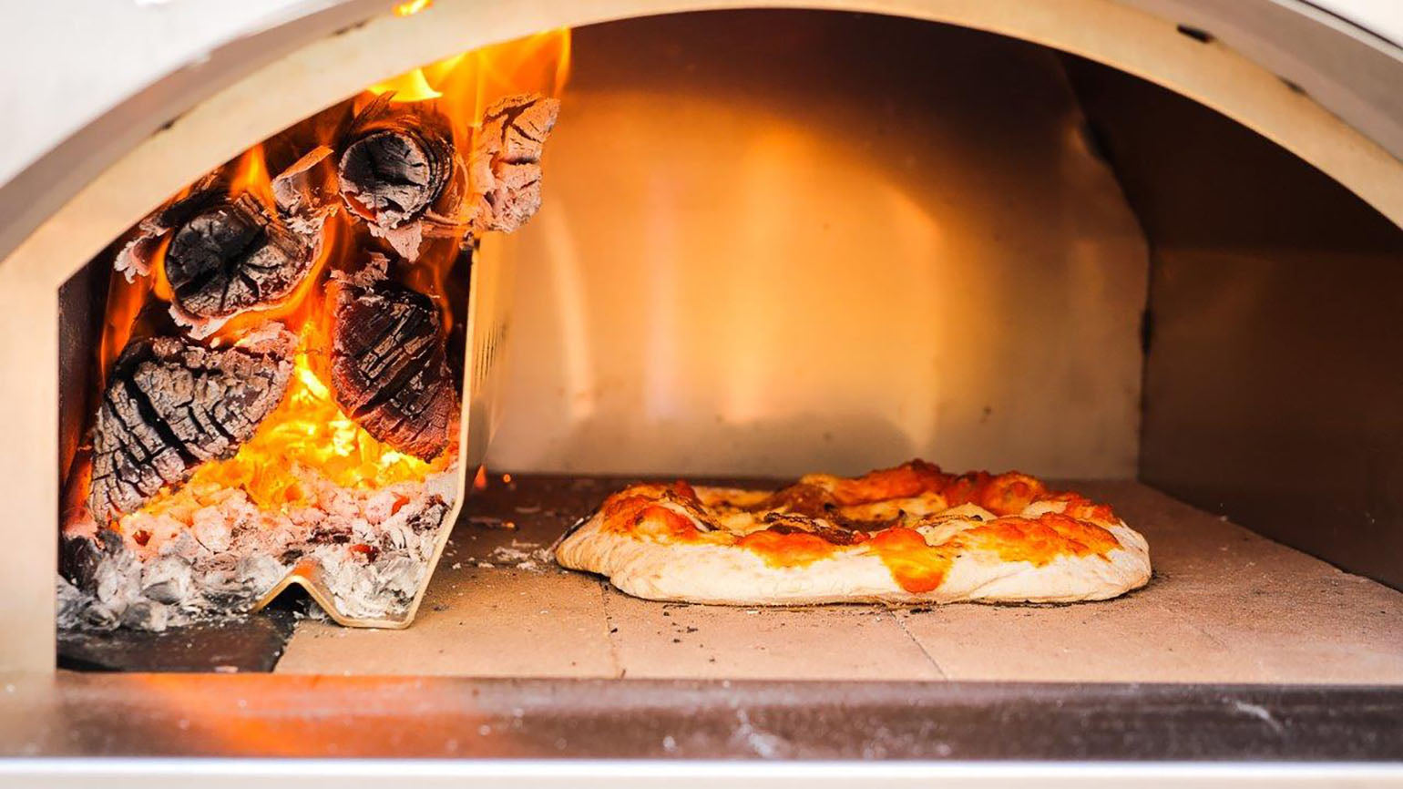 Signi Fires Cucina Wood Pizza Oven