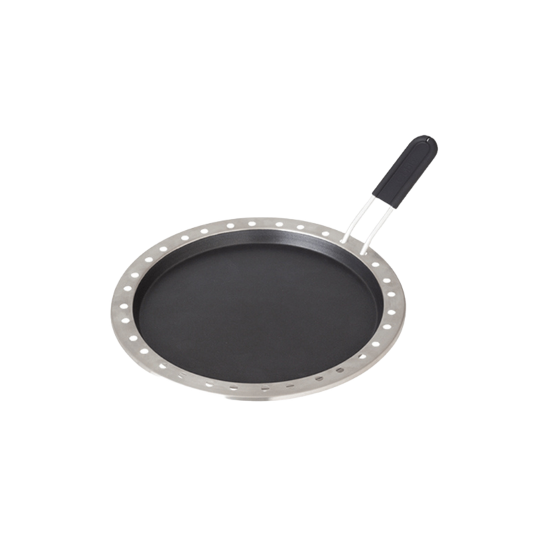 A black COBB frying pan with a lifting fork.
