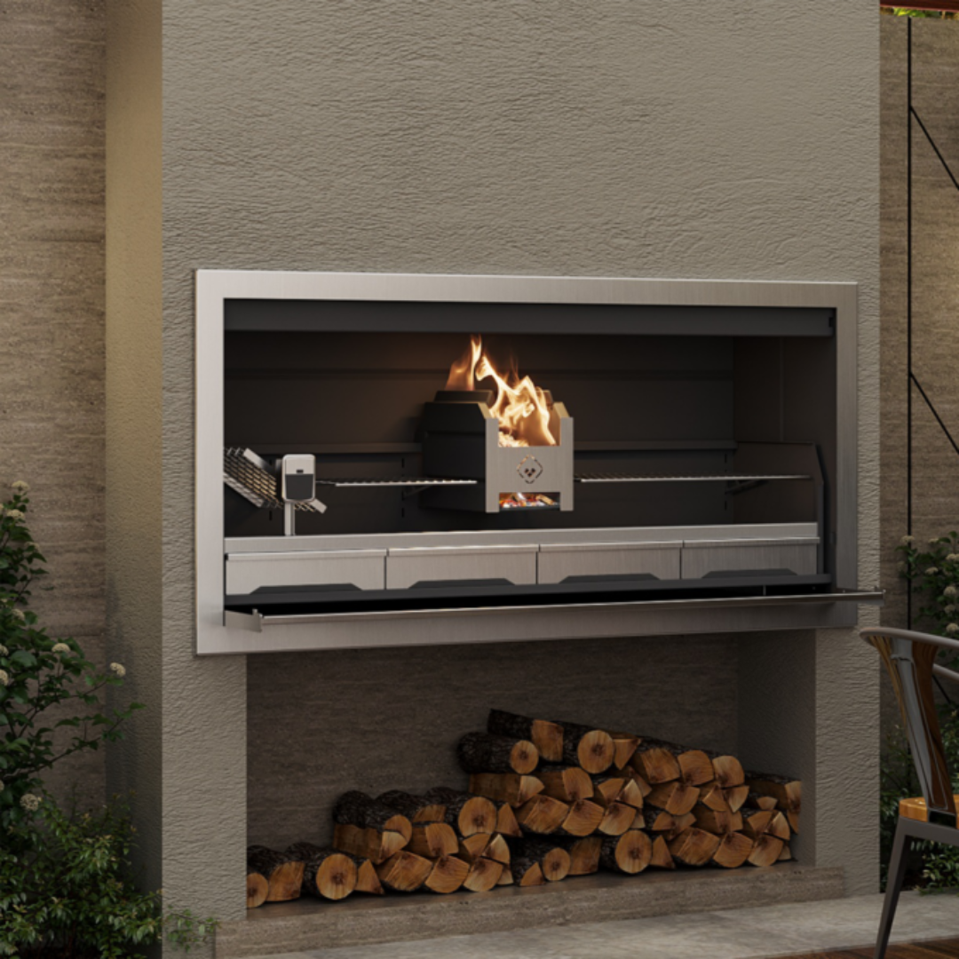 SAFIRE Pyro lifestyle outdoor cooking scene black finish