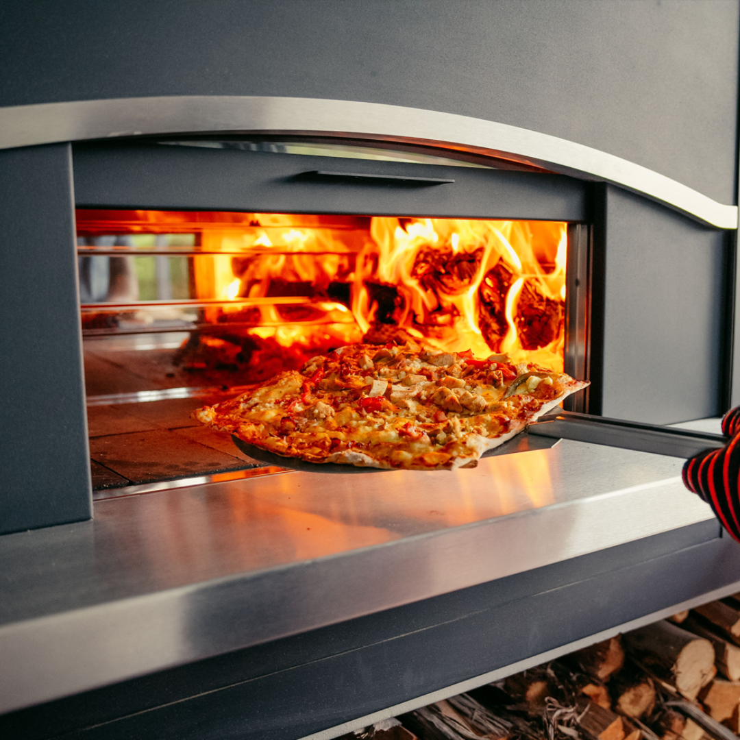 SAfire PYRO WOOD BRAAI with PIZZA OVEN