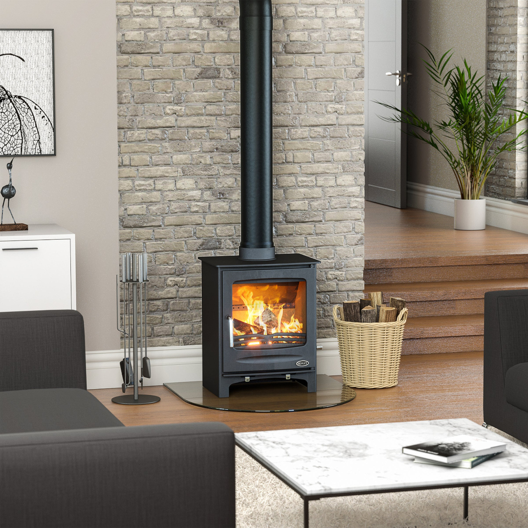 Henley Sherwood 8 stove in living room lifestyle scene