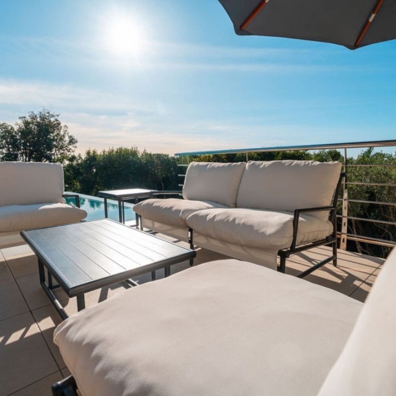 HYDROFIRE GRANADA GATHERING PATIO SET